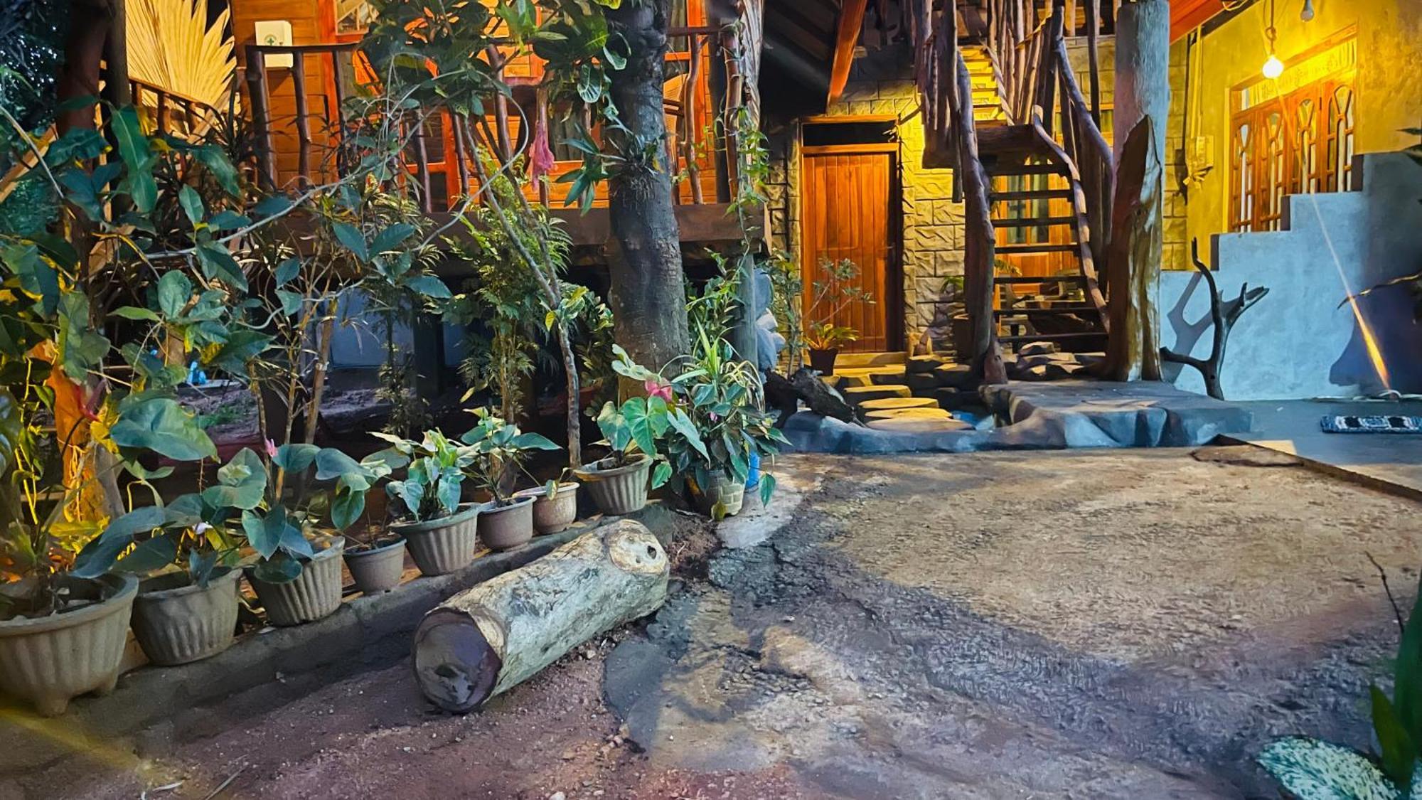 Shan Home Stay 锡吉里亚 外观 照片